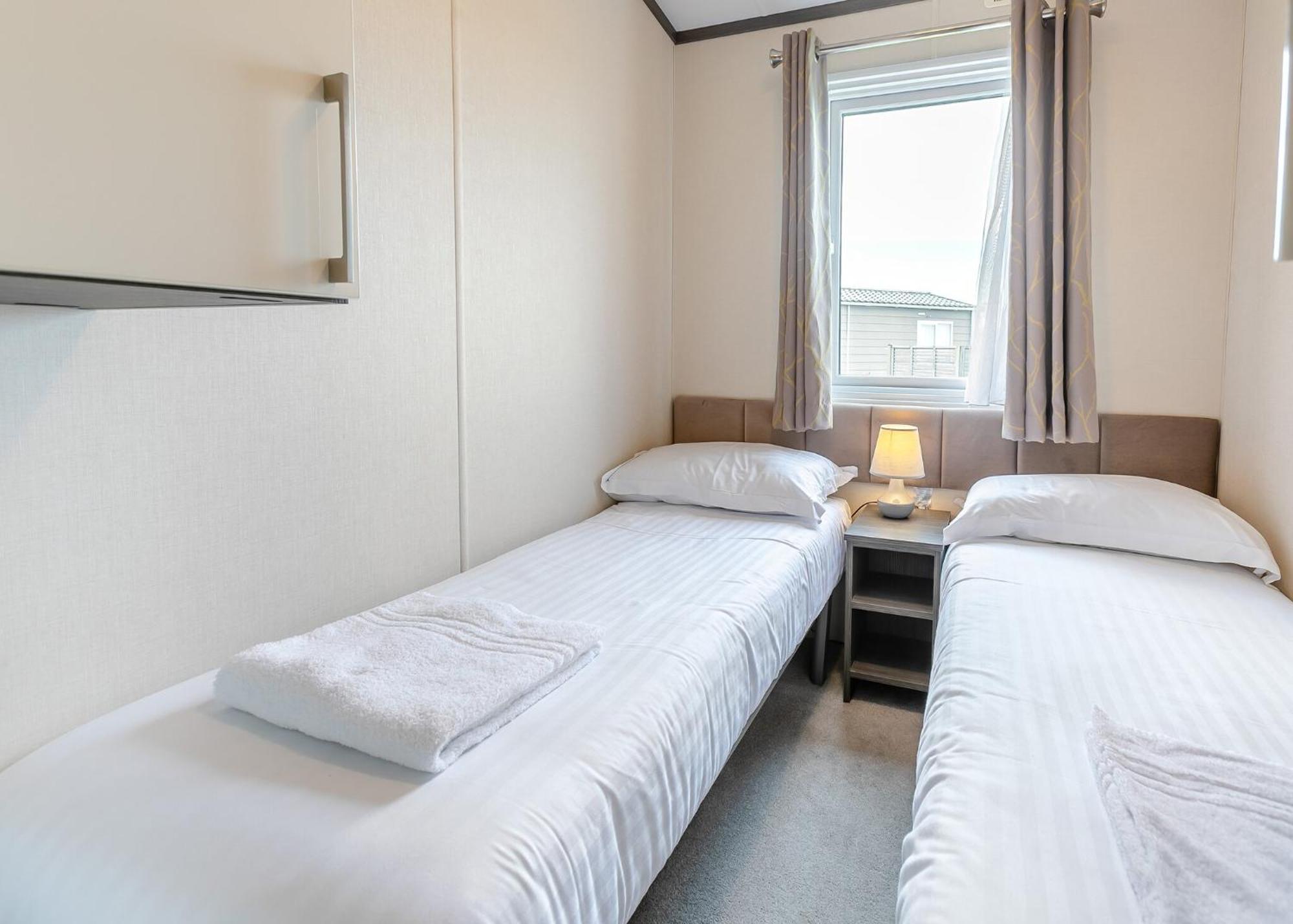 Looe Coastal Retreat Hotel Bagian luar foto