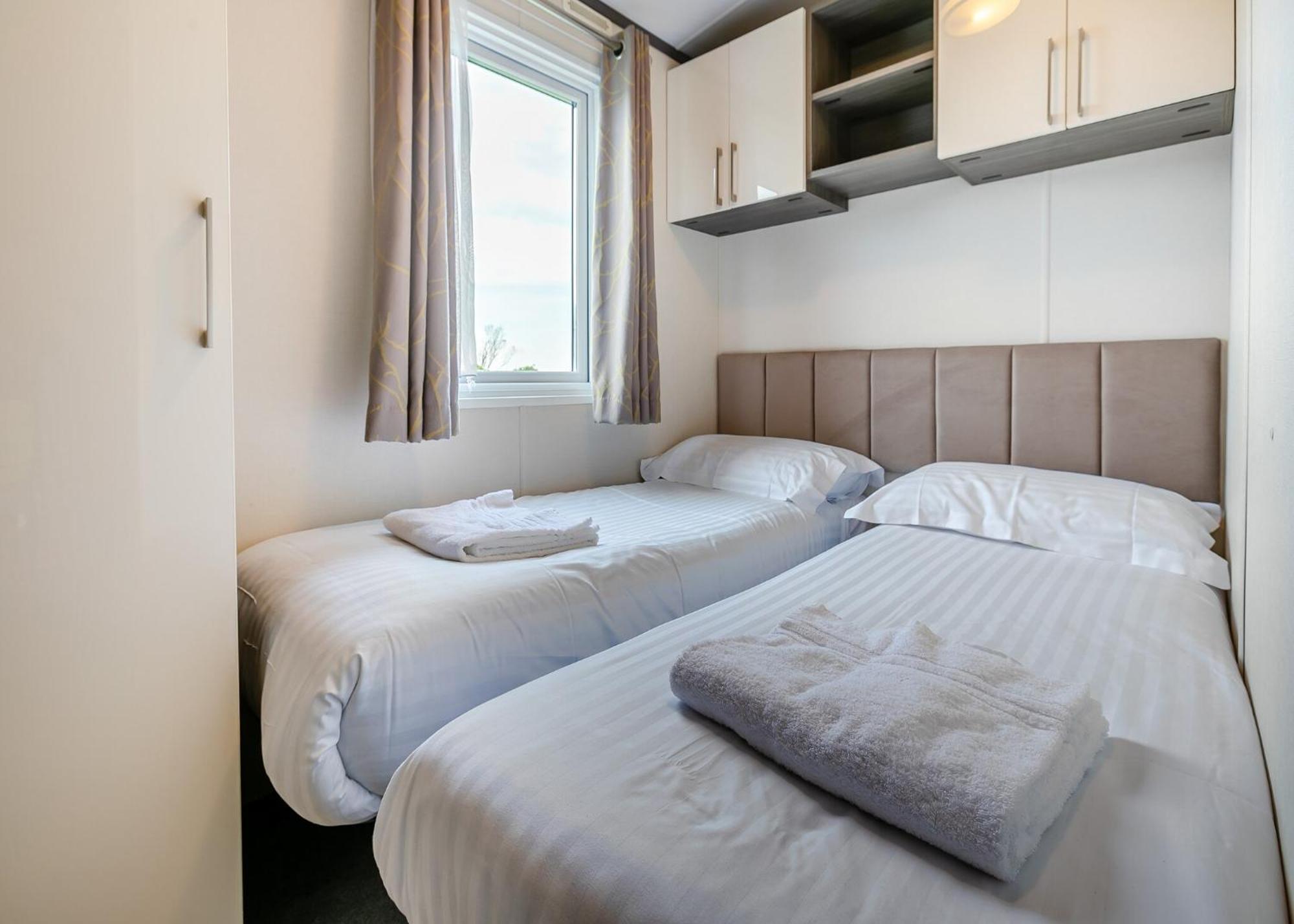 Looe Coastal Retreat Hotel Bagian luar foto