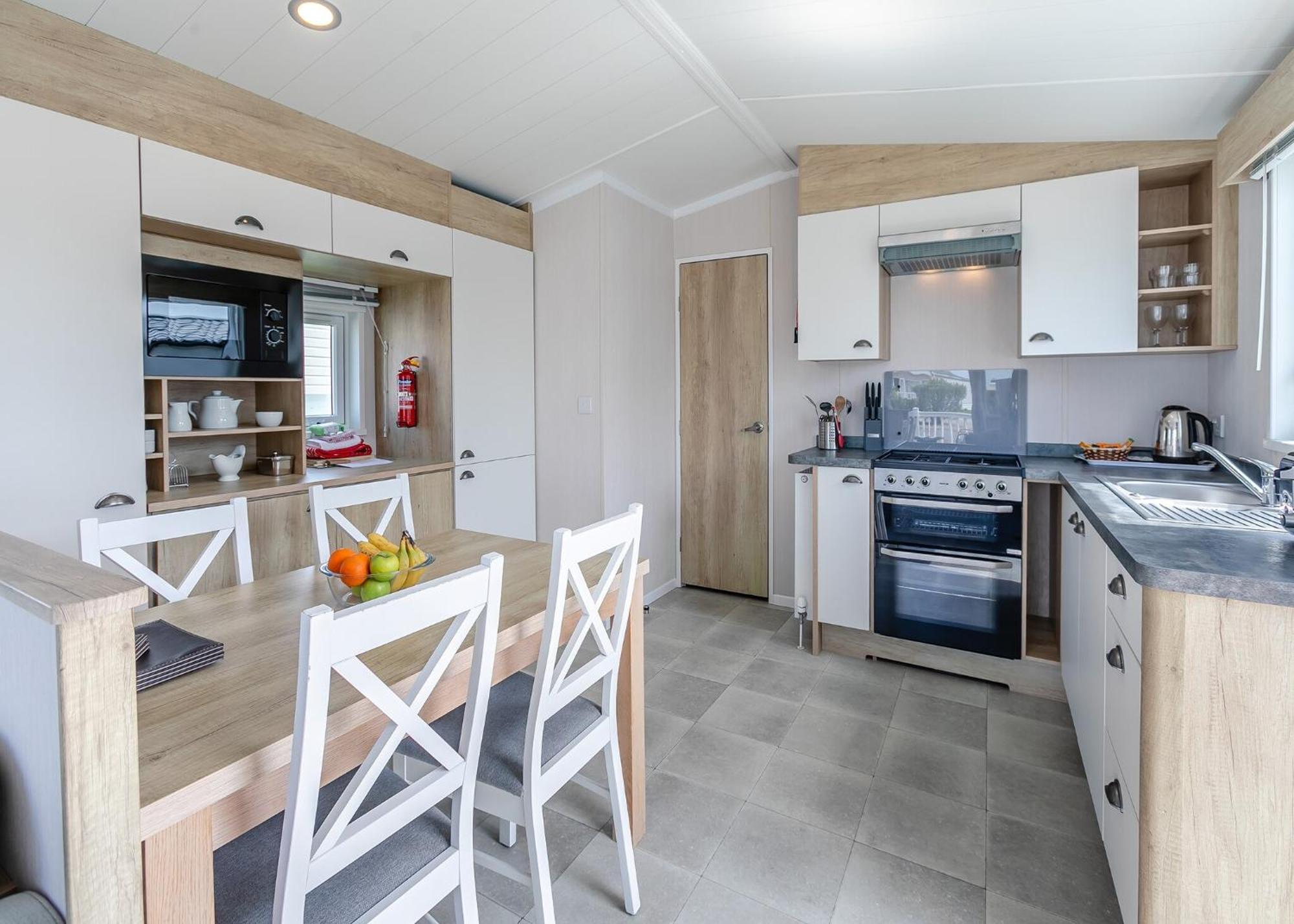 Looe Coastal Retreat Hotel Bagian luar foto